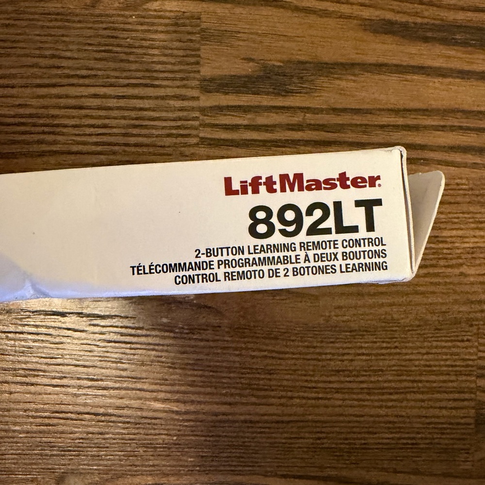 892LT Remote Control - Black - Picture 3 of 4